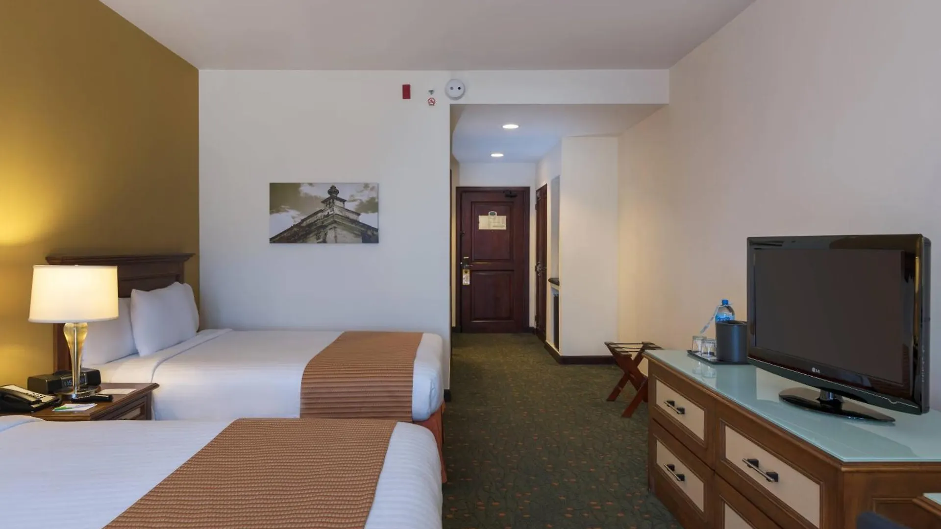 Courtyard By Marriott Santo Domingo Ξενοδοχείο