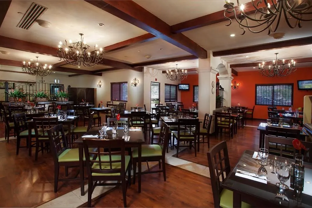 Courtyard By Marriott Santo Domingo Ξενοδοχείο
