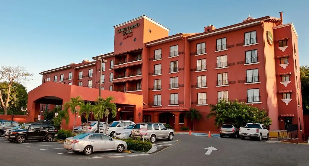 Courtyard By Marriott Santo Domingo Ξενοδοχείο