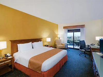 Courtyard By Marriott Santo Domingo Ξενοδοχείο