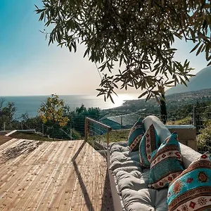 Hotel Gogo's Boutique Dhërmi