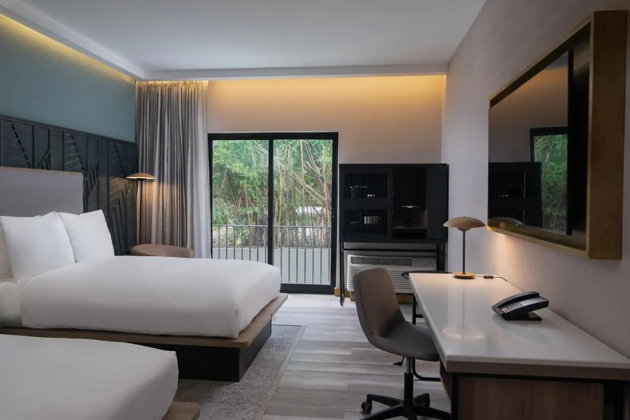 Courtyard By Marriott Santo Domingo Hotel
